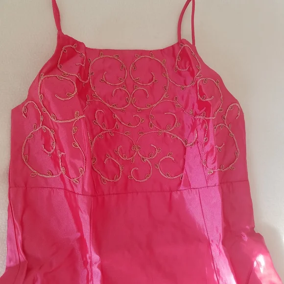 Zum Zum by Niki Livas Spaghetti strap Gown Dress - Picture 6 of 16